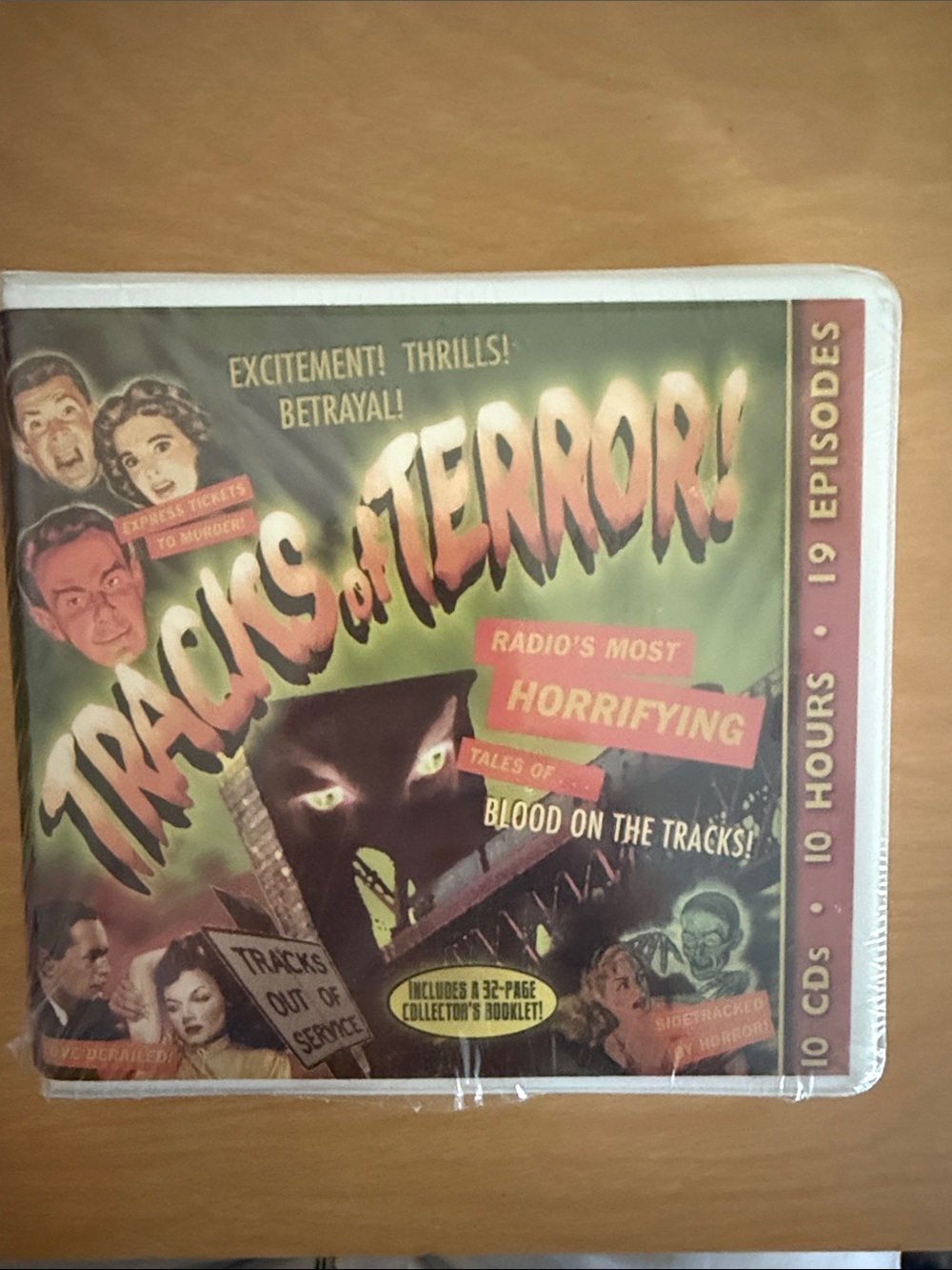 Tracks of Terror! Horror Radio 10 CD Set - NEW